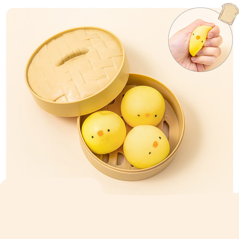 Squishy pierożek bao kurczaczki, 3 sztuki w koszyku parowym, squishy dumpling