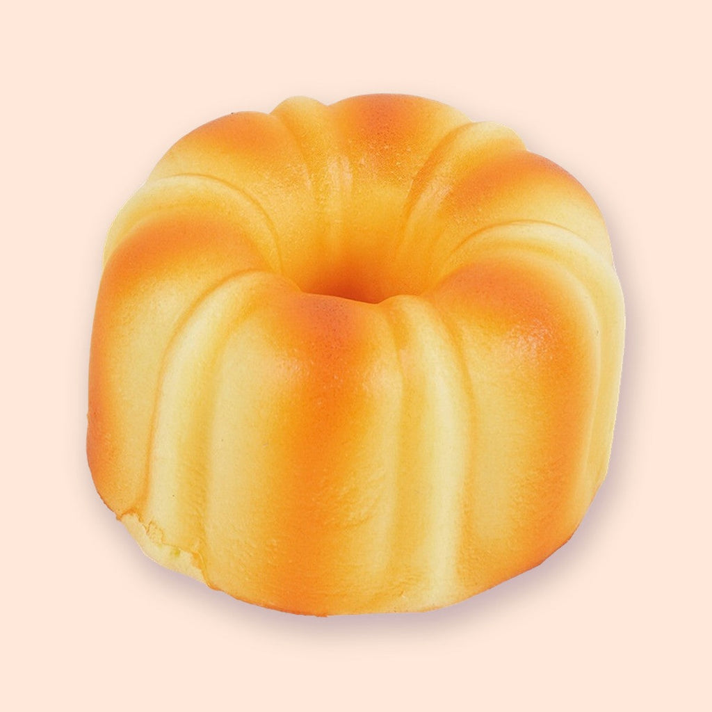 Bread squishy box with slow rising bakes: canelé French pastry squishy, 9 cm