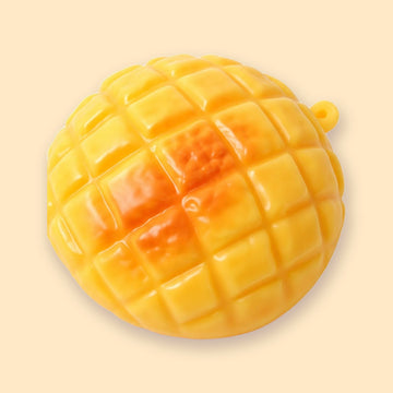 Crunchy Pineapple Bun Squishy, 9 cm