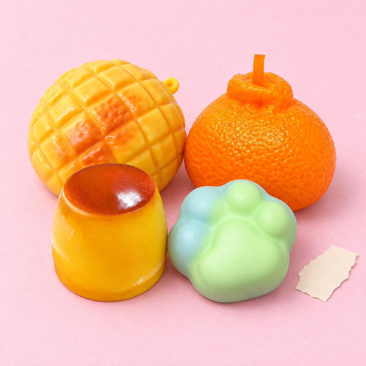 Crunchy squishy set kawaii – Crunchy Treats Squishy Set of 4, product photo on pastel paper