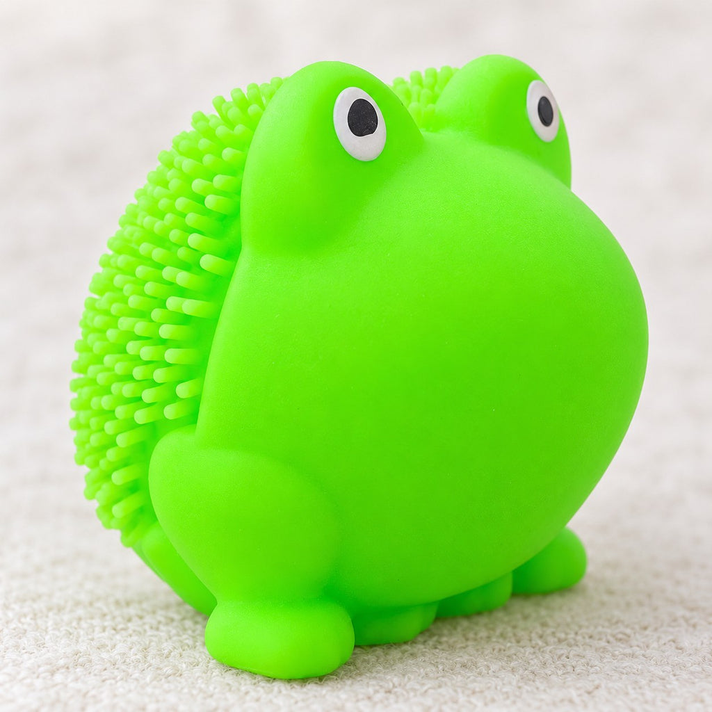 Squishy žabka s měkkými bodlinkami, TPR, 5 cm, detail povrchu a jednotlivých prvků