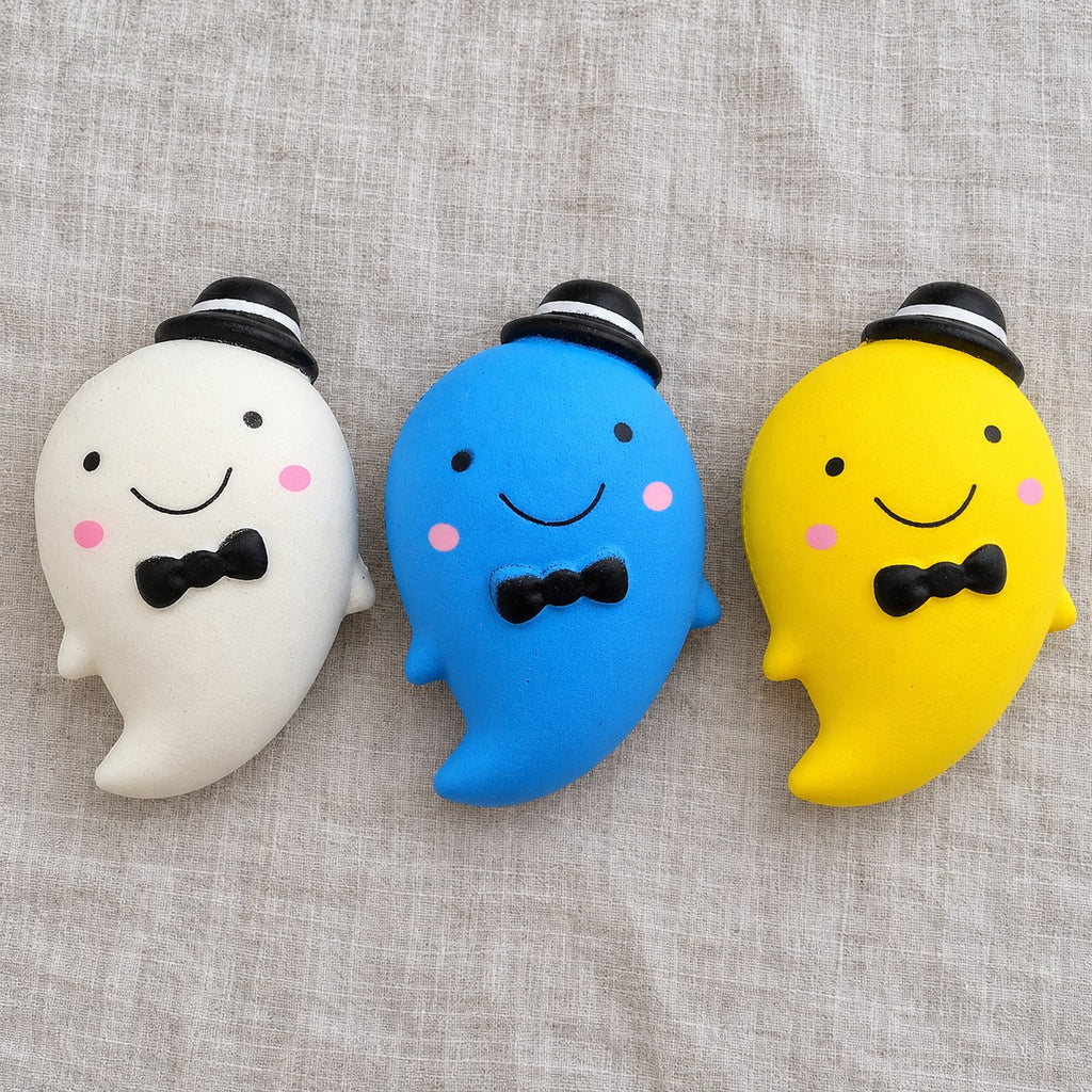 Slow Rising Ghost Squishy, 14.5 cm, all colors side by side