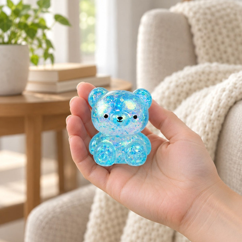 In der Hand gehalten: Glitzer Bär Squishy aus Maltose-Gelee in echter Größe