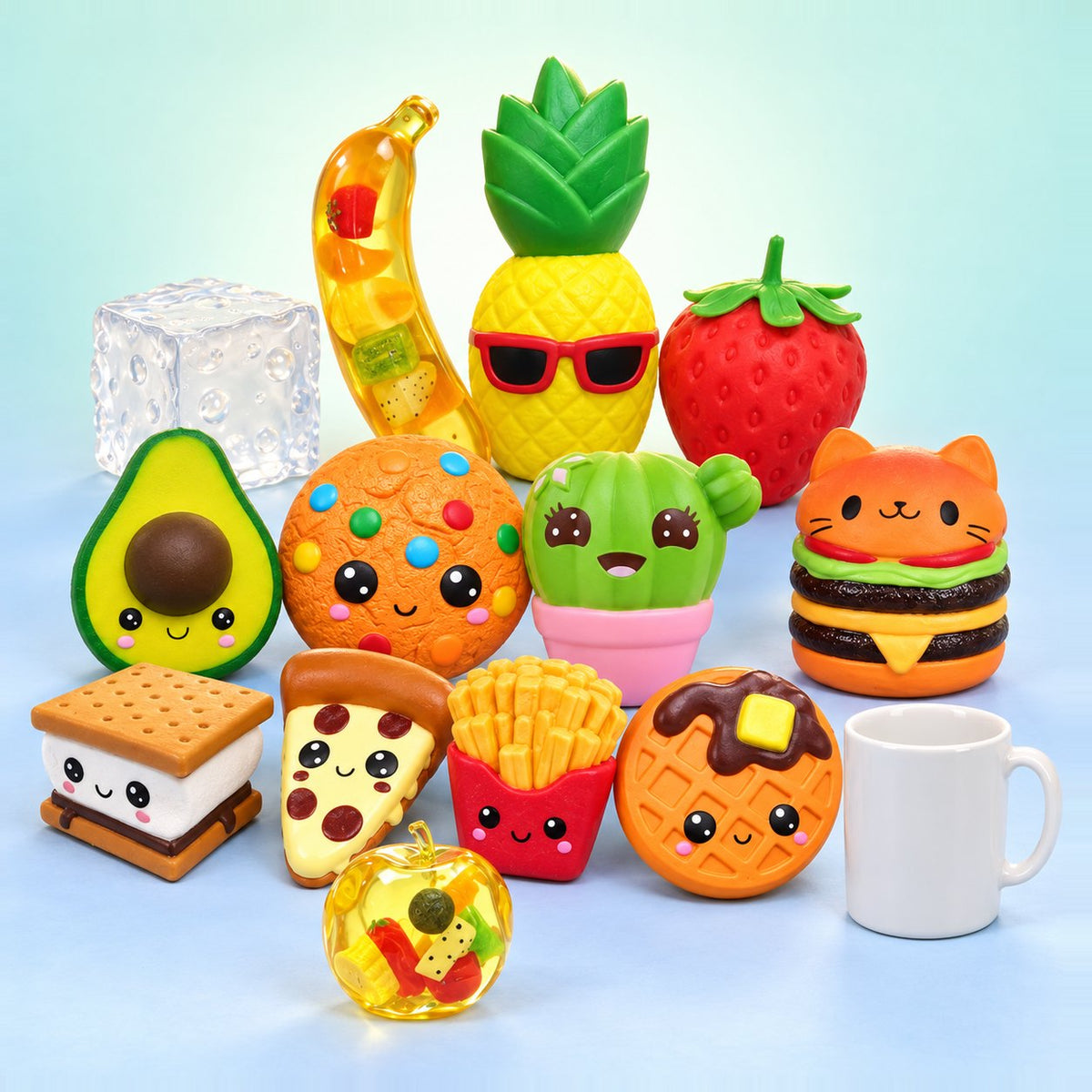 Mega Vault: Jumbo Squishy Set mit 13 Riesen-Squishys und Slow-Rising-Früchten, neben einer weißen Tasse zum Größenvergleich