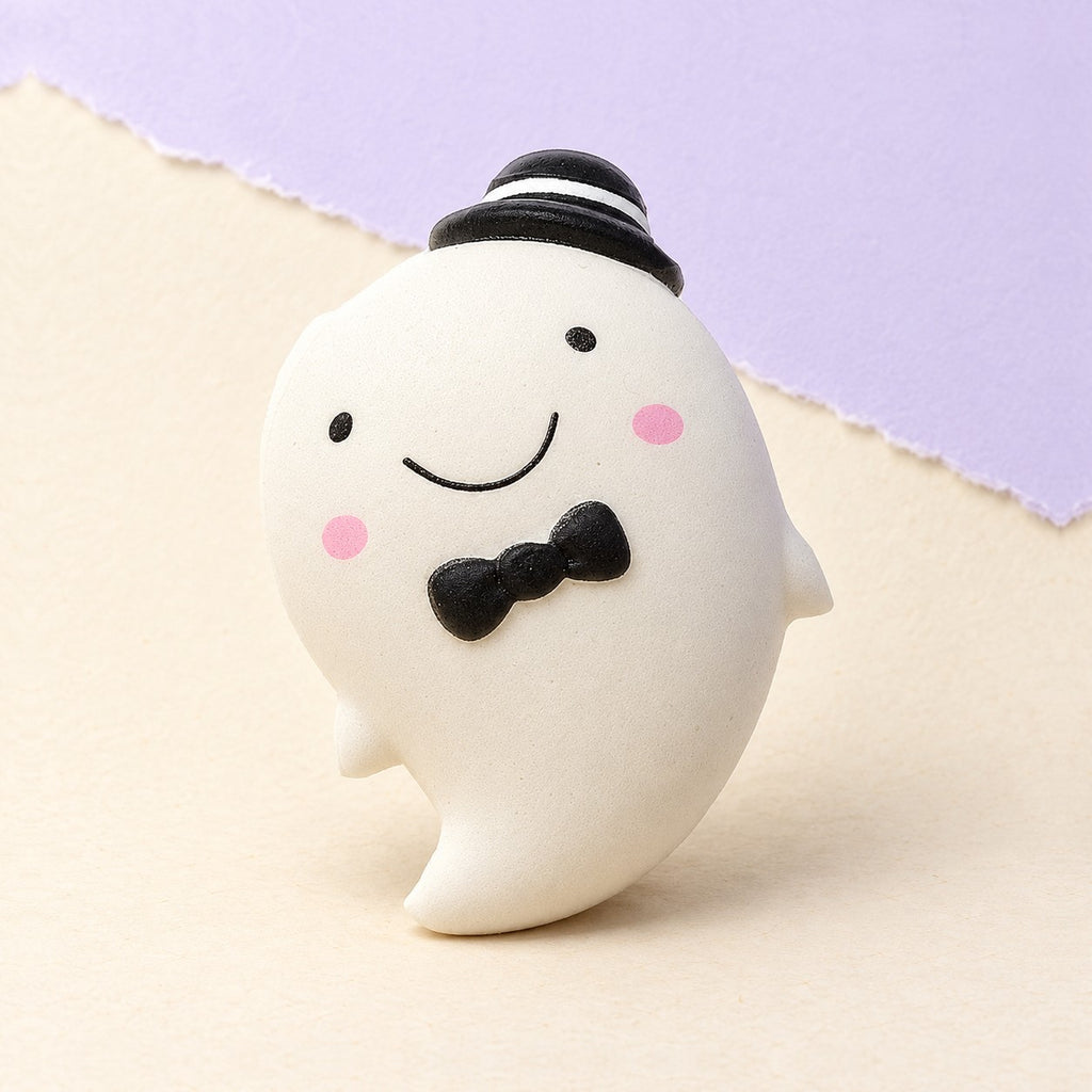 Slow rising ghost squishy – Slow Rising Ghost Squishy, 14.5 cm (White), product photo on pastel paper