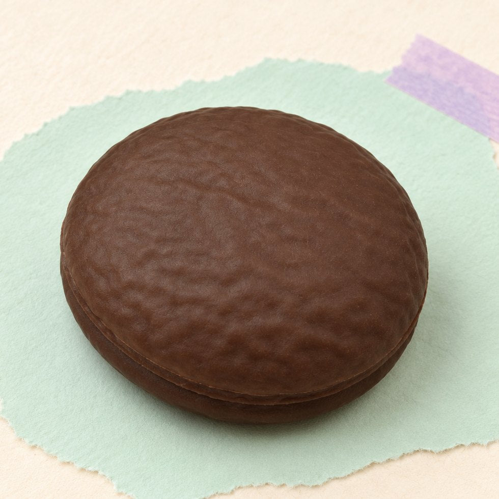 Squishy bolo de chocolate crunchy feito à mão