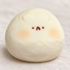 Taba Squishy Hamster Daifuku, Extra Soft (white), close-up of the surface and details