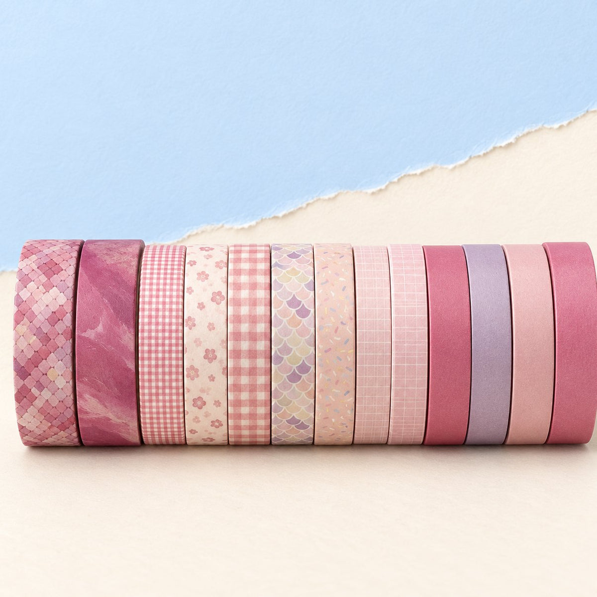 Washi tape doos voor papieren squishies: 12 rollen in wit en mint, op pastelkleurig papier